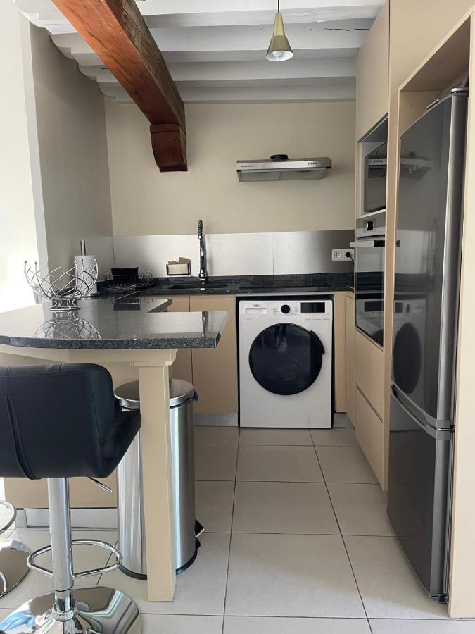 Guestready - The Rompsay Apartment ลาโรแชล ภายนอก รูปภาพ